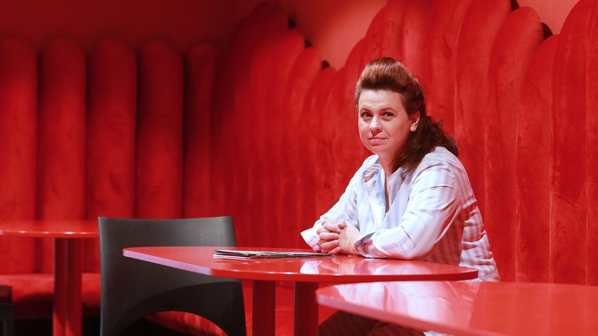 Ředitelka divadla končí, náměstek ji bude přemlouvat